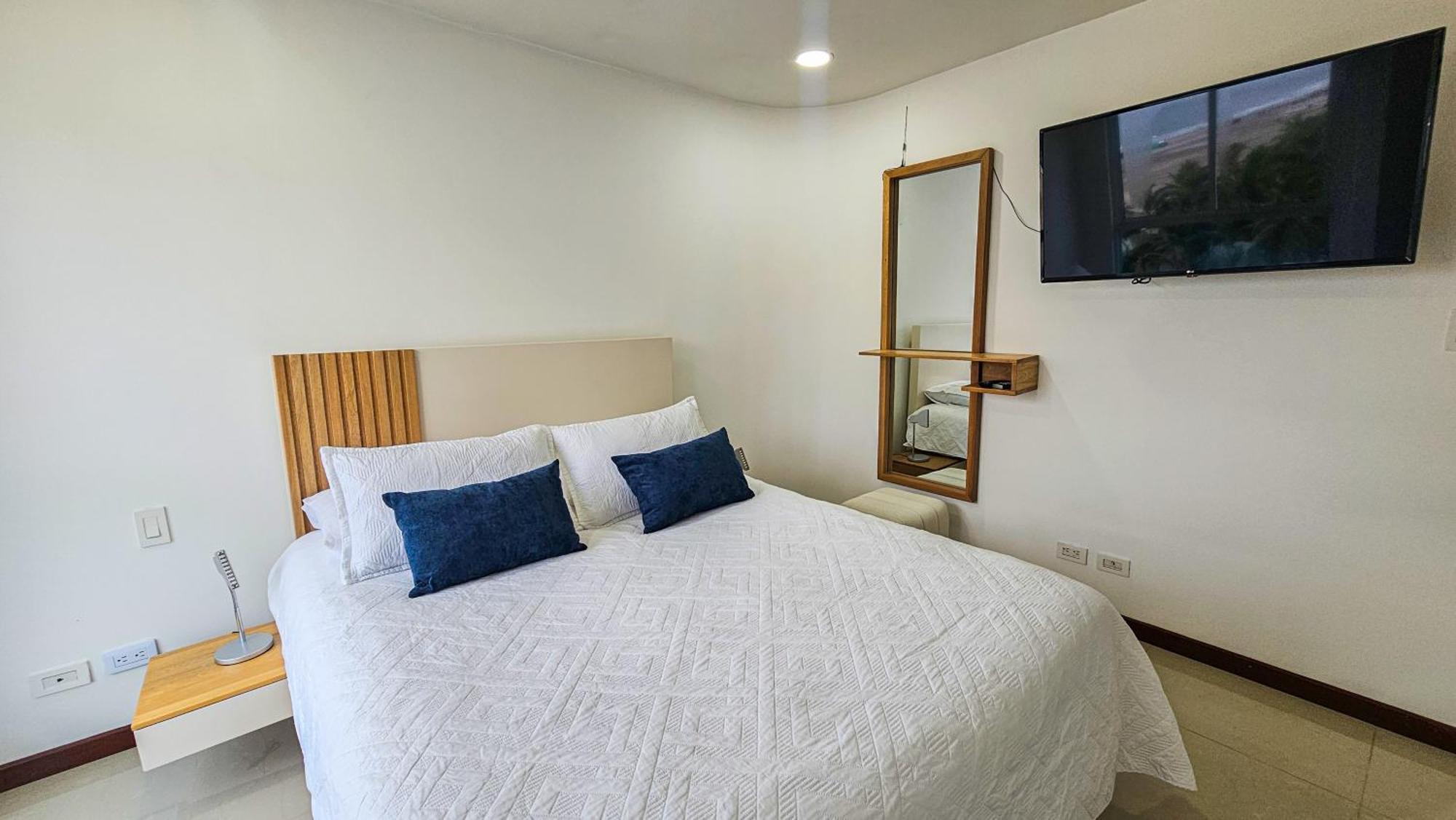 Luxury Apartment, Sector Morros, Vista Y Salida Al Mar Edificio Sunshine Cartagena エクステリア 写真